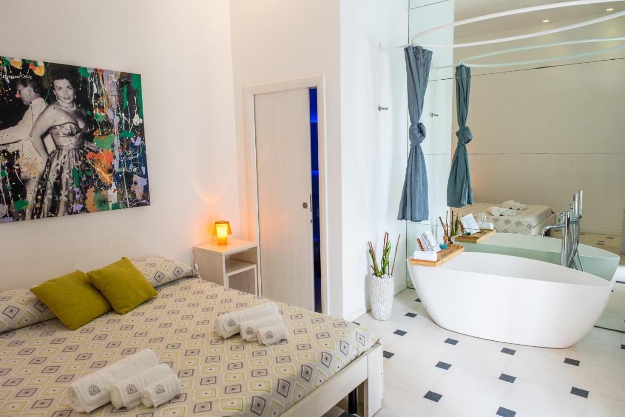 La Bella Trani - Suites And B&B Екстер'єр фото