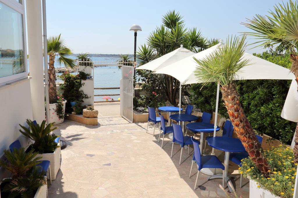 La Bella Trani - Suites And B&B Екстер'єр фото