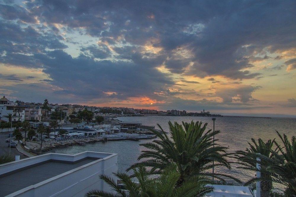 La Bella Trani - Suites And B&B Екстер'єр фото