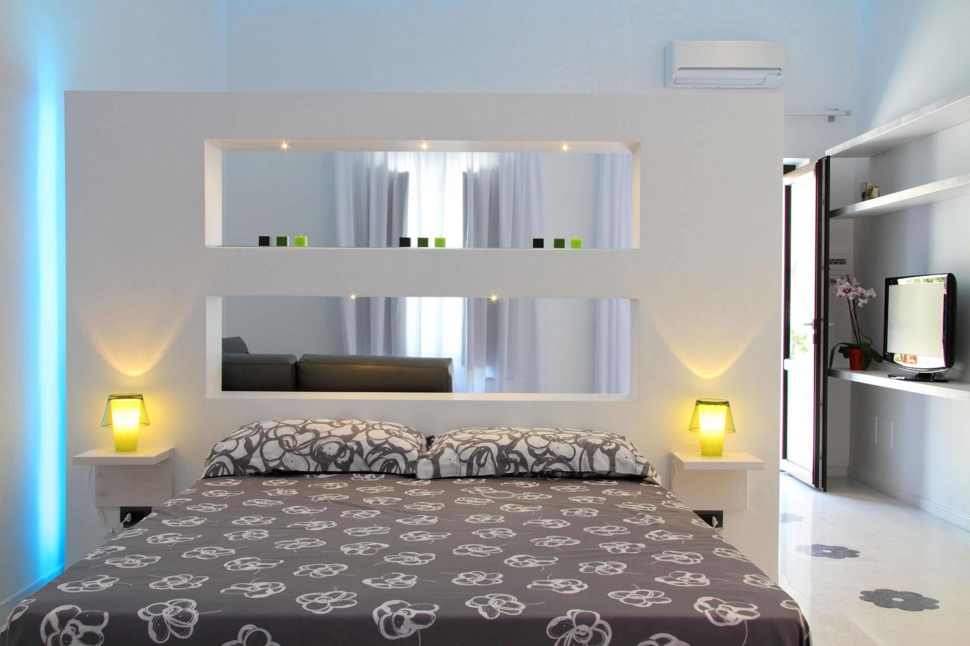 La Bella Trani - Suites And B&B Екстер'єр фото